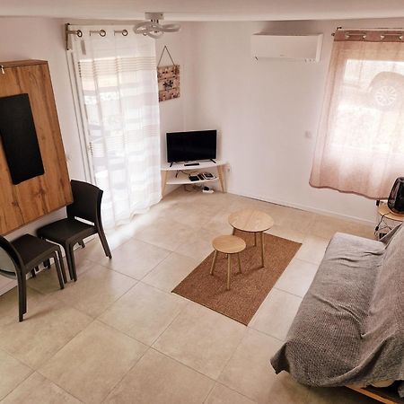Bel Appartement Duplex Ventabren Exterior foto